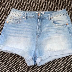 Light wash high-rise denim shorts